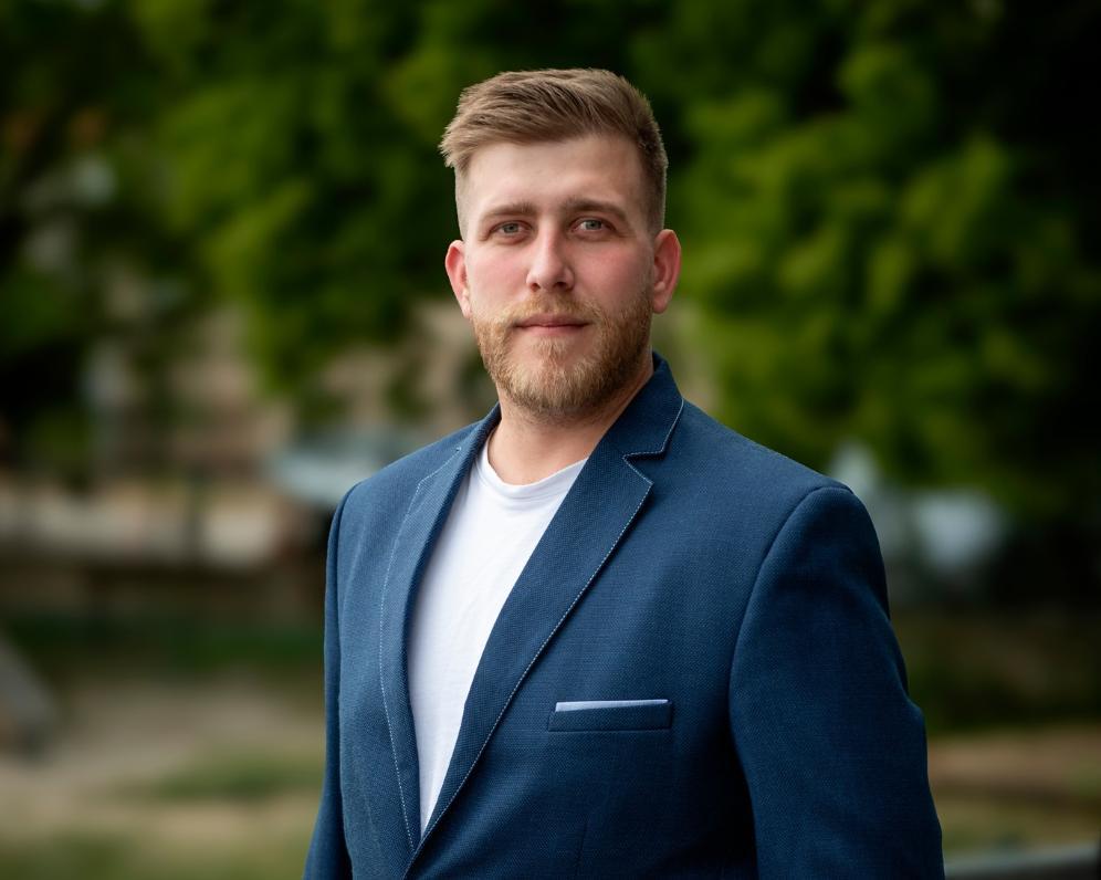 200+ kladných recenzí | Realitní makléř Liberec – Ondřej Hofman