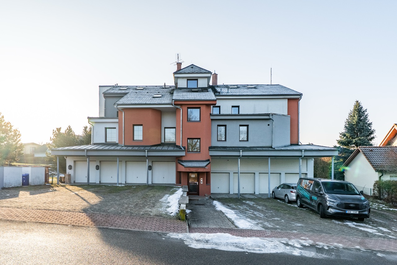 Prodej bytu, Bradlec