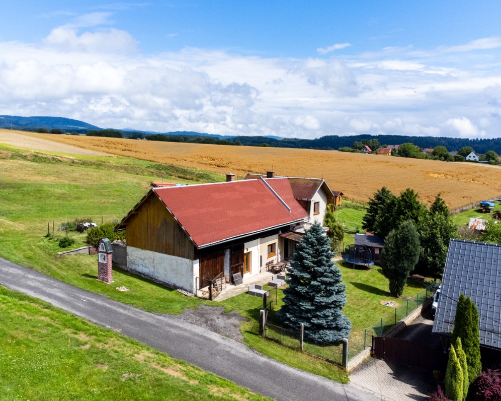Rodinný dům, Kněžičky, Český Dub